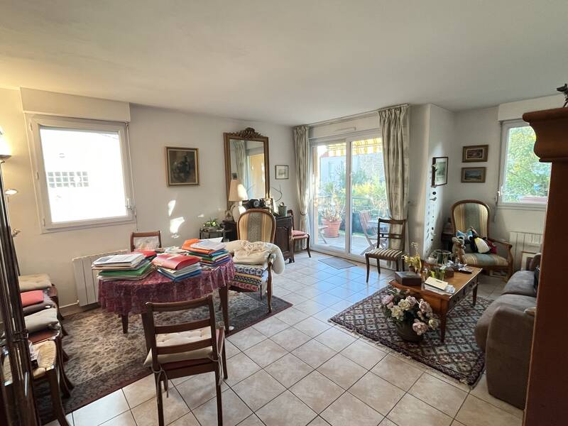 Bois-Colombes (92270)