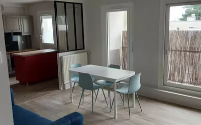 Nantes (44000)
