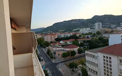 Toulon (83000)