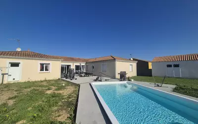 Poiroux (85440)