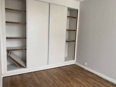 Location appartement 2 pièces Courbevoie (92400)