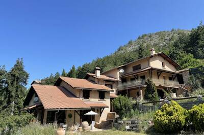 Vente maison 10 pièces Venterol (05130)