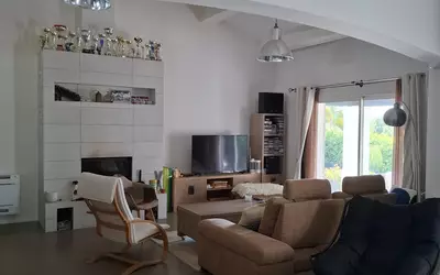 Fréjus (83600)