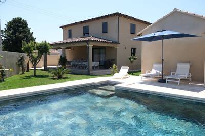 Vente maison 9 pièces Salon-de-Provence (13300)