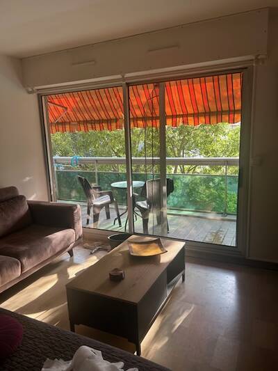 Location appartement 2 pièces Hyères (83400)