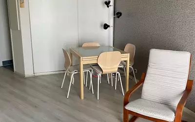 Puteaux (92800)