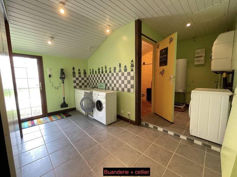 Vallons-De-L'erdre (44540)