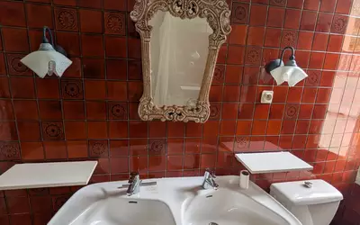 Orange (84100)