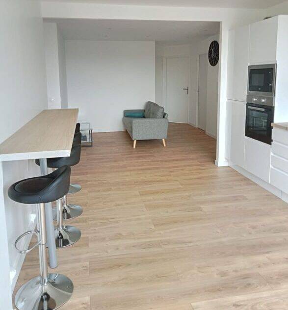 Torcy (77200)