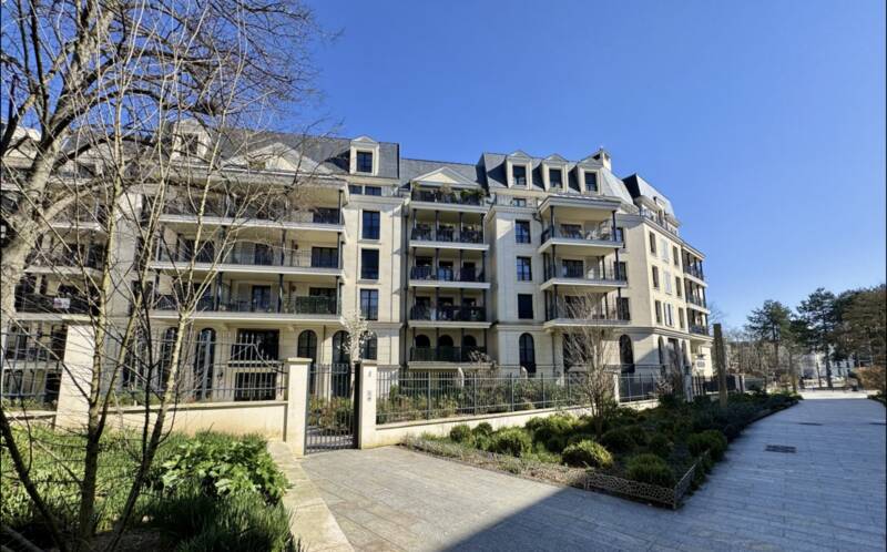 Clamart (92140)