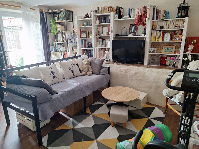 Les Aires (34600)