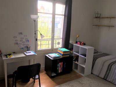 Location appartement studio Paris 18e