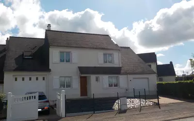 Sablé-Sur-Sarthe (72300)