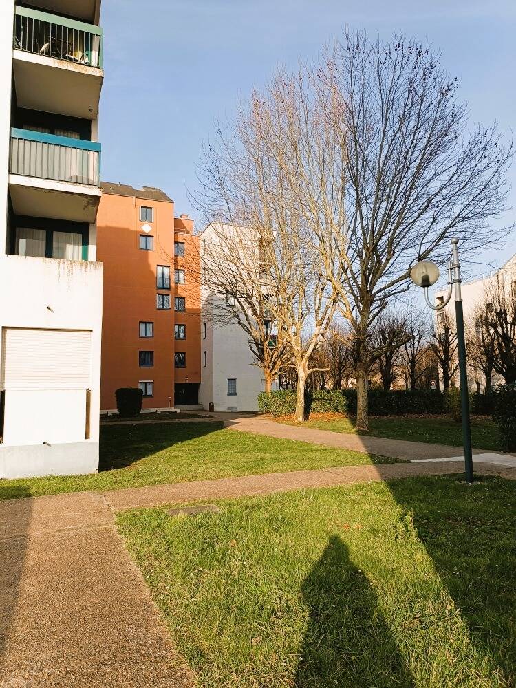 Deuil-La-Barre (95170)