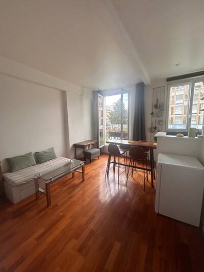 Location appartement studio Paris 19e