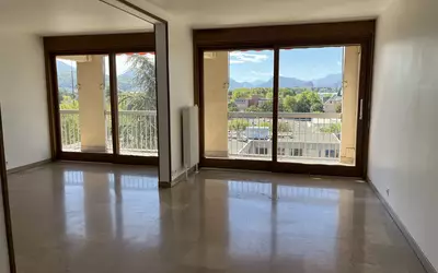 Grenoble (38000)