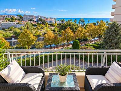 Vente appartement 3 pièces Cagnes-sur-Mer (06800)