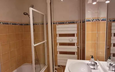 Sèvres (92310)