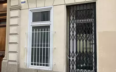 Paris 17E