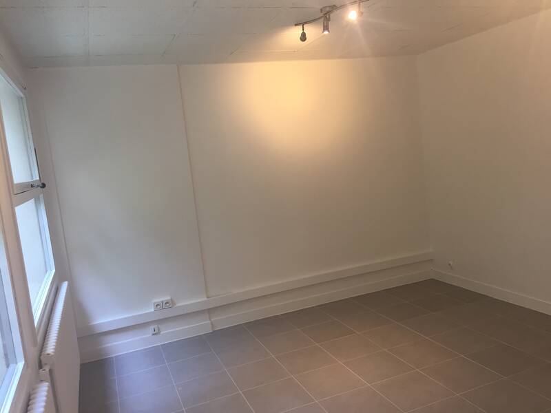 Issy-Les-Moulineaux (92130)