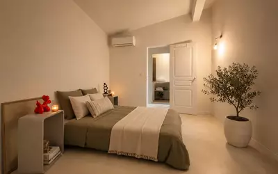 Hyères (83400)