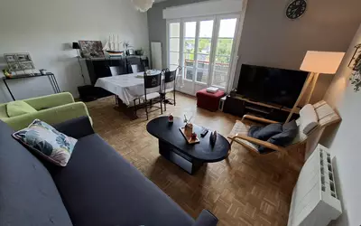Saumur (49400)