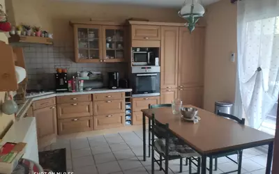 Mizérieux (42110) + Terrain 1650 M²