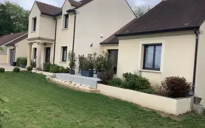 Nanteau-Sur-Lunain (77710)