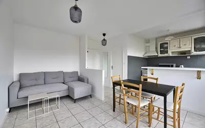Courbevoie (92400)