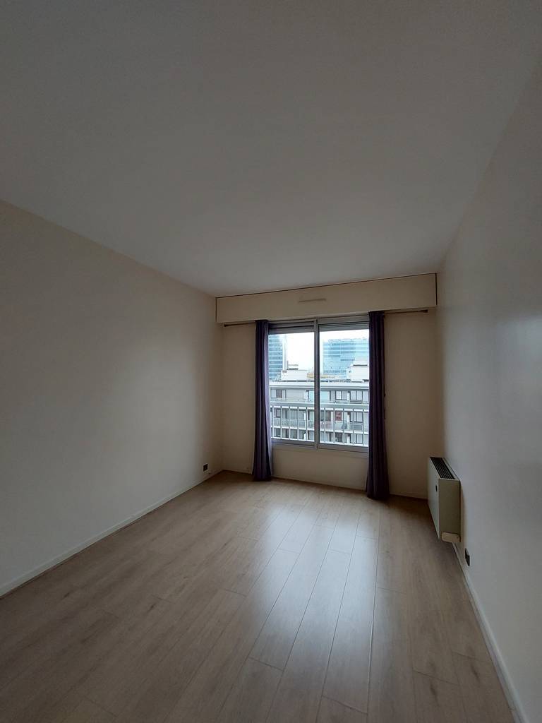 Courbevoie (92400)