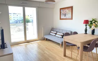 Issy-Les-Moulineaux (92130)