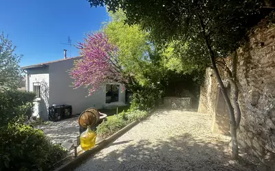 Nîmes (30000)