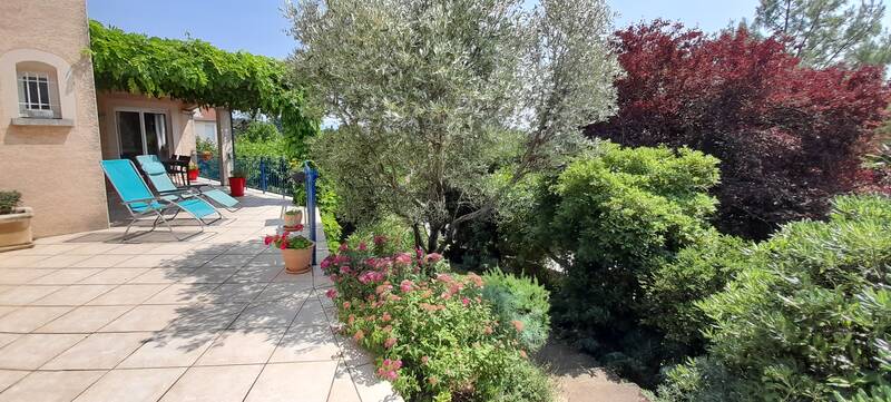 Valence (26000)