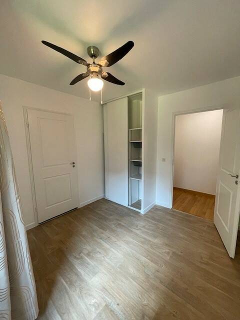 Appartement Avec Terrasse Refait À Neuf