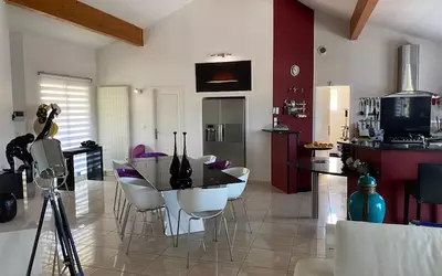 Camblanes-Et-Meynac (33360)