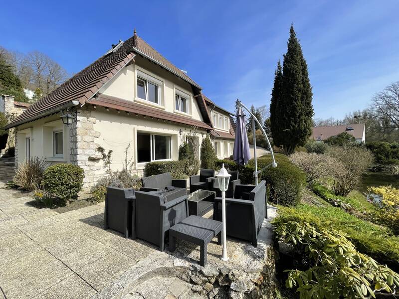Jouy-En-Josas (78350)