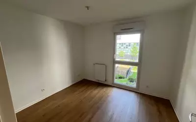Nantes (44000)