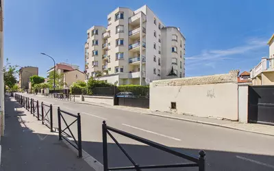 Bois-Colombes (92270)