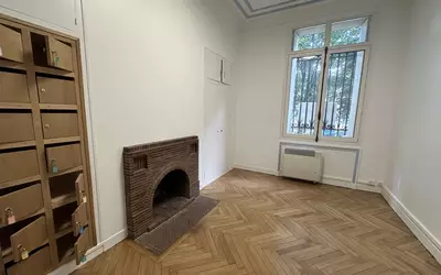 Rouen (76000)