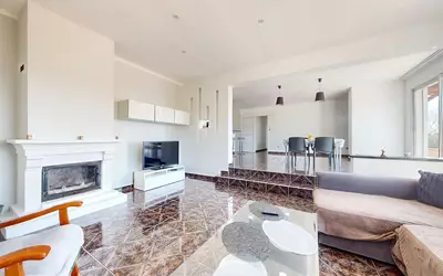 (Dont Appartement T2) Réalville (82440)
