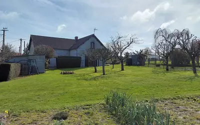 Dompierre-Sur-Besbre (03290)