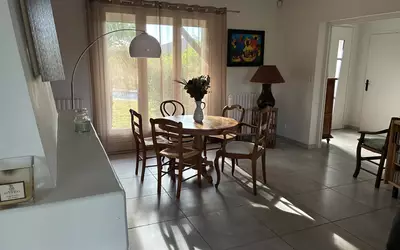 Saint-Denis-Lès-Bourg (01000)