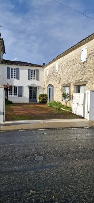 Vente maison 6 pièces Authon-Ébéon (17770)