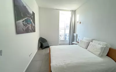 Nîmes (30000)