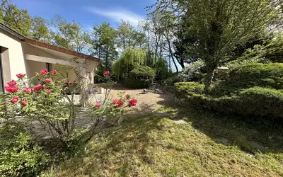 Vaugneray (69670)