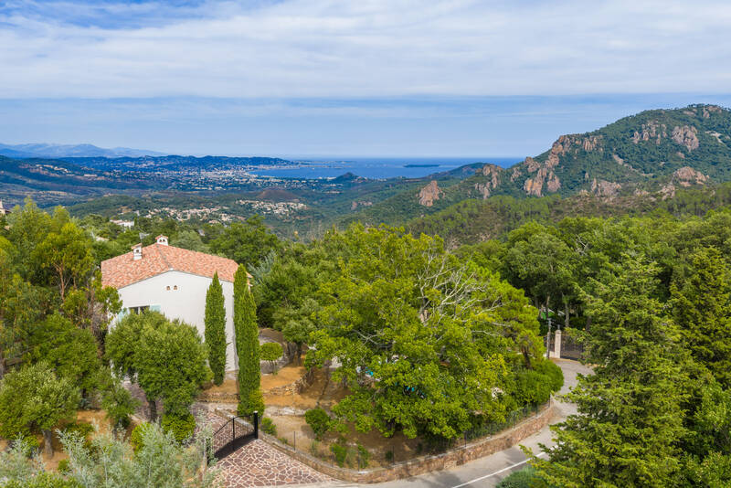 Mandelieu-La-Napoule (06210)