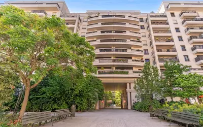 Levallois-Perret (92300)