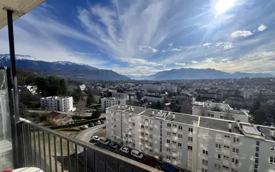 Voiron (38500)