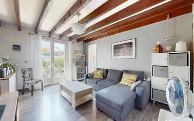 Familiale Avec Deux Logements Indépendants