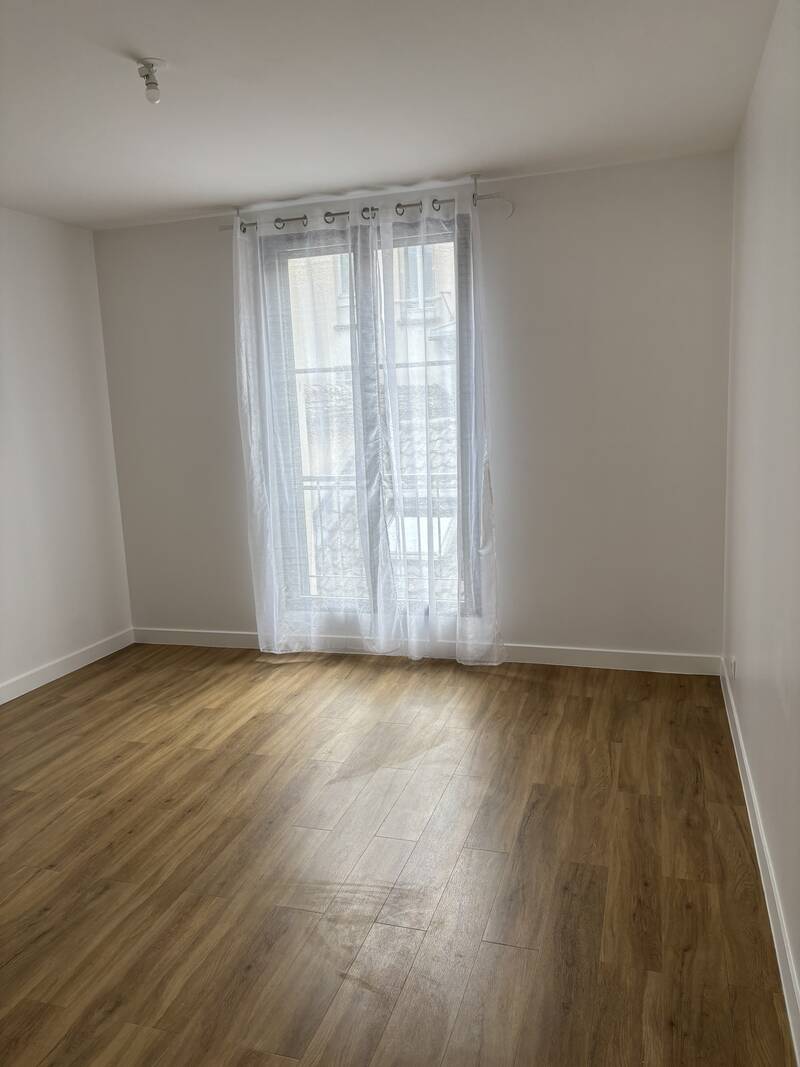 Fontainebleau (77300)